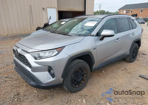 2021 Toyota Rav4 Xle из США, поврежденный, VIN 2T3W1RFV8MC110019